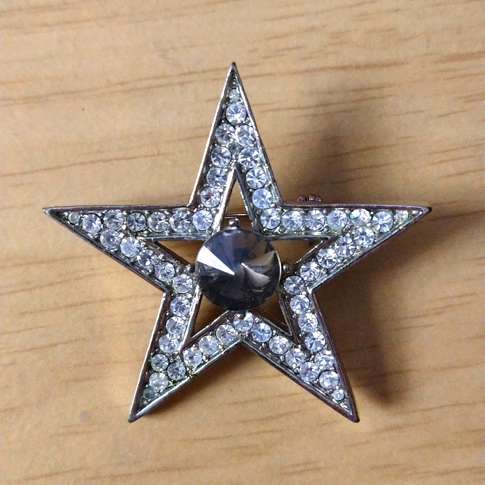 Rhinestone Star Brooch